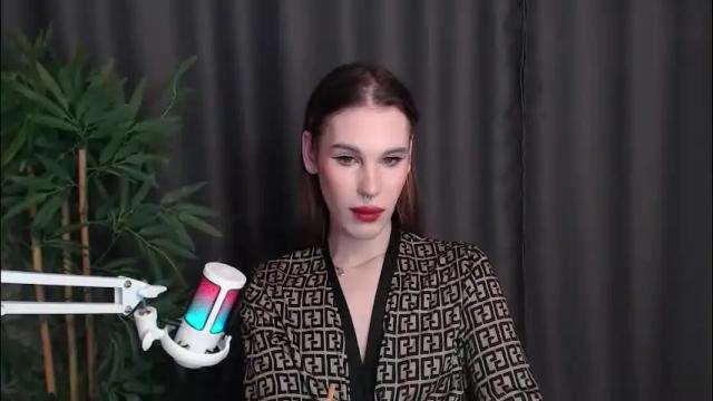 Image 4 of cassiemich Stream on Chaturbate on 29 days ago