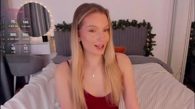 Image 3 of cassietyler Stream on Chaturbate on 17 days ago