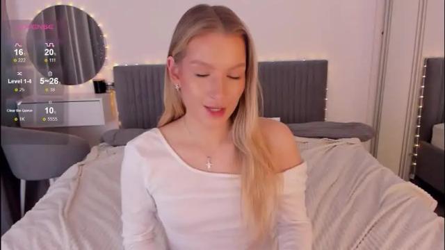 Image 7 of cassietyler Stream on Chaturbate on 8 days ago