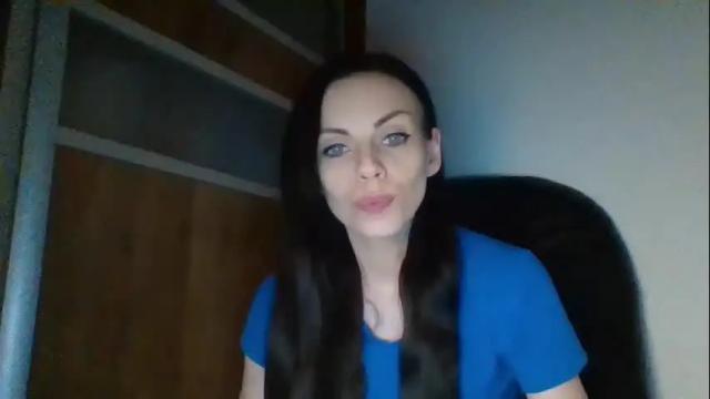 Image 3 of cassiexqueen Stream on Chaturbate on 1 month ago