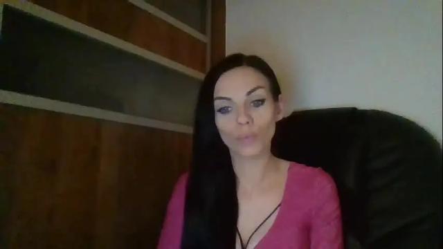Image 8 of cassiexqueen Stream on Chaturbate on 1 month ago