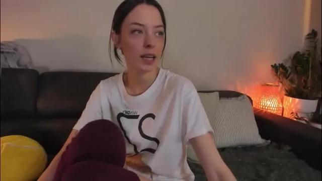 Image 8 of cassisland Stream on Chaturbate on 3 months ago