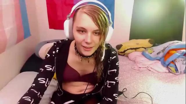Image 2 of cassylostkitty Stream on Chaturbate on 9 days ago