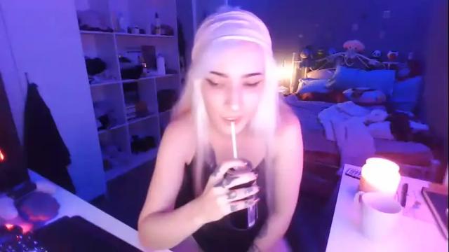 Thumbnail 1, cat4705's Stream at Chaturbate, 27 days ago