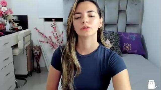 Image 2 of cat_baby Stream on Chaturbate on 4 months ago