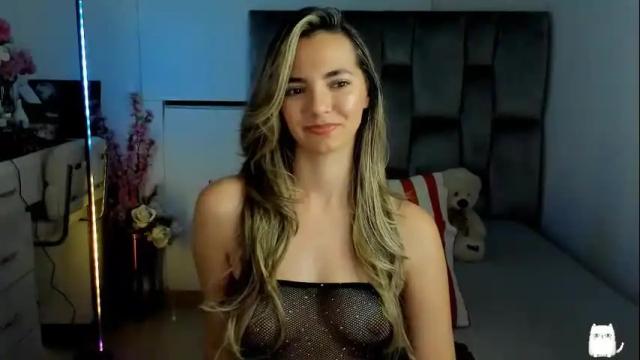 Image 4 of cat_baby Stream on Chaturbate on 2 months ago