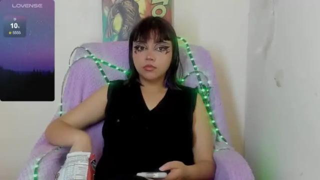 Image 3 of cat_terra Stream on Chaturbate on 14 months ago