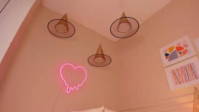 Image 11 of cata_brown Stream on Chaturbate on 19 months ago