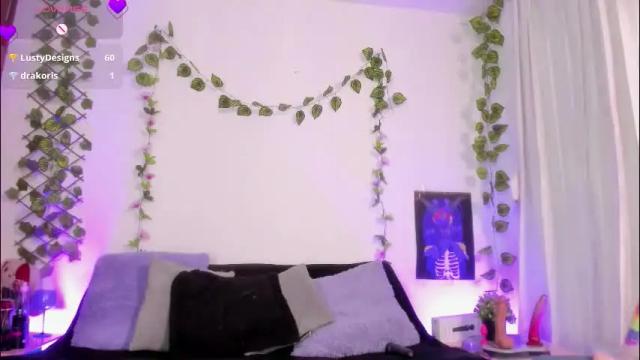 Image 3 of cata_greenn Stream on Chaturbate on 1 month ago