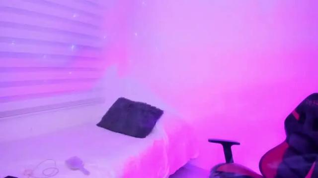 Image 6 of cata_n_cami Stream on Chaturbate on 16 months ago