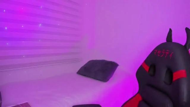 Image 4 of cata_n_cami Stream on Chaturbate on 16 months ago