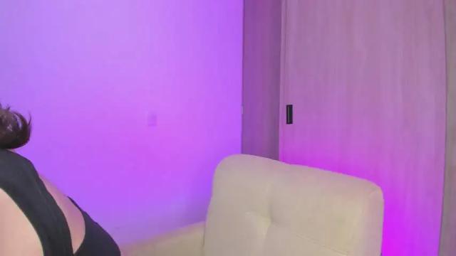 Image 4 of cata_n_cami Stream on Chaturbate on 16 months ago