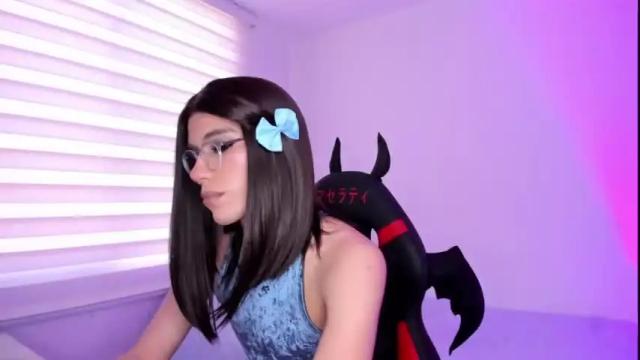 Image 3 of cata_n_cami Stream on Chaturbate on 15 months ago