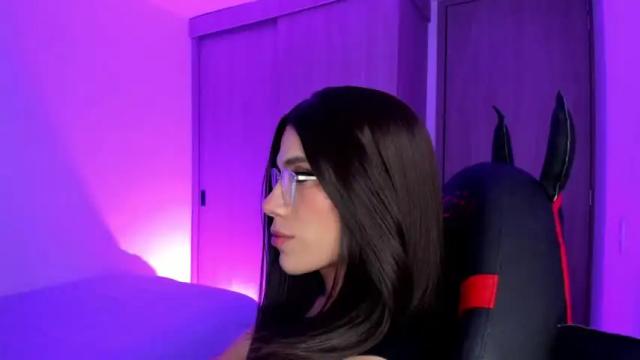 Image 3 of cata_n_cami Stream on Chaturbate on 15 months ago