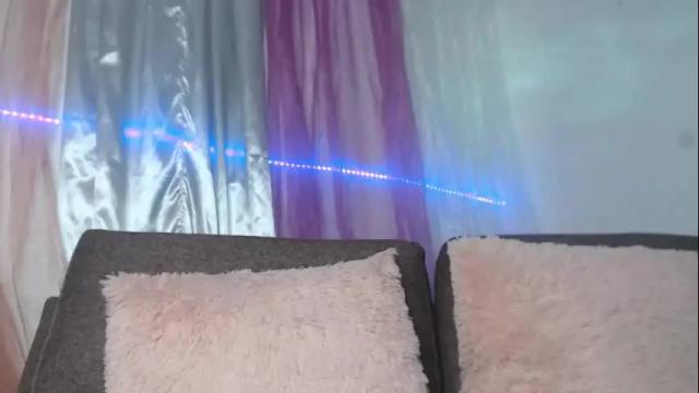 Image 10 of cata_robets Stream on Chaturbate on 24 days ago