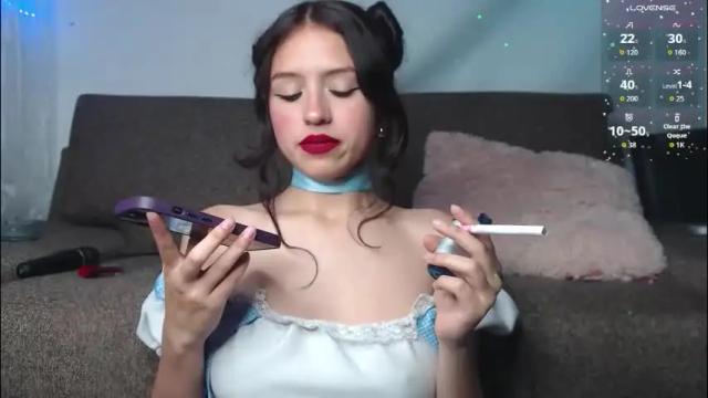 Image 3 of cata_robets Stream on Chaturbate on 2 months ago