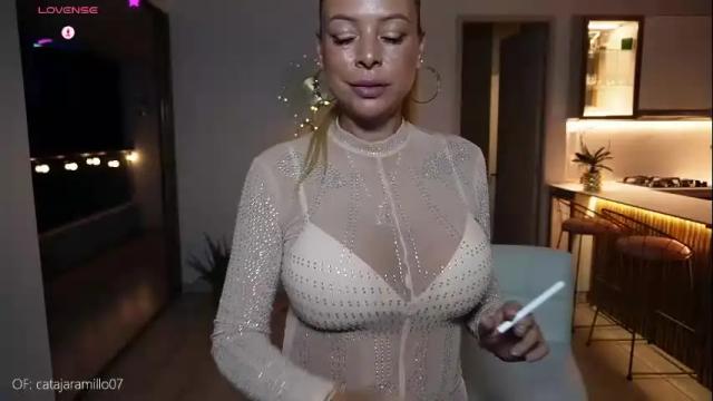 Image 8 of catajaramillo Stream on Chaturbate on 12 days ago