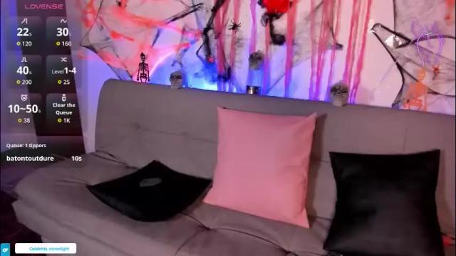 Image 8 of catalehia_moonlight Stream on Chaturbate on 9 days ago