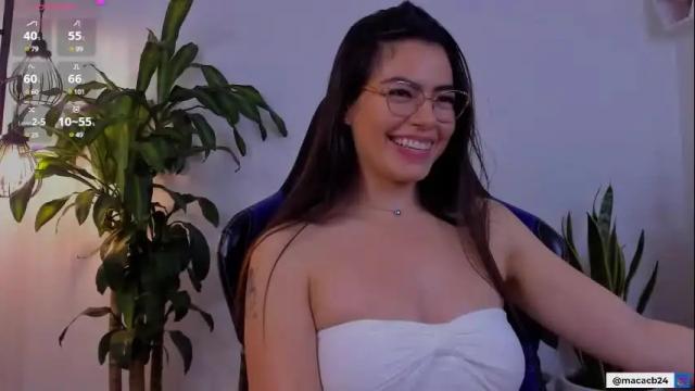 Image 4 of catalella_01 Stream on Chaturbate on 1 month ago