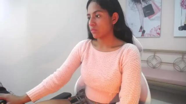 Image 6 of cataleya_bounett1 Stream on Chaturbate on 19 months ago