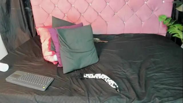 Image 4 of cataleya_divine Stream on Chaturbate on 11 days ago