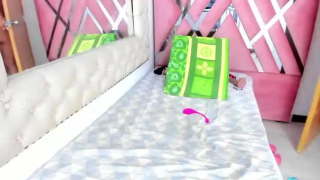 Image 2 of cataleya_ruizz Stream on Chaturbate on 18 months ago