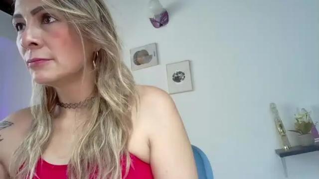 Image 4 of cataleya_sd Stream on Chaturbate on 20 months ago