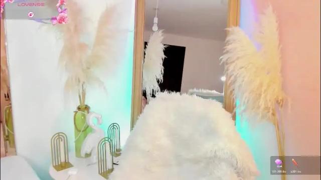 Image 3 of cataleyaadams_ Stream on Chaturbate on 12 days ago