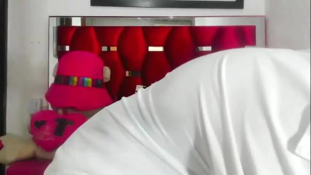 Image 12 of cataleyah_0726 Stream on Chaturbate on 1 month ago