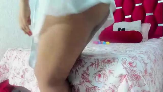 Image 4 of cataleyah_0726 Stream on Chaturbate on 14 days ago