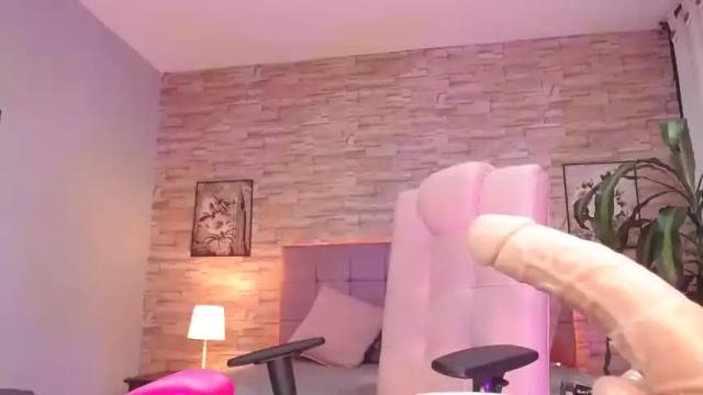 Image 7 of cataleyahot1 Stream on Chaturbate on 18 months ago