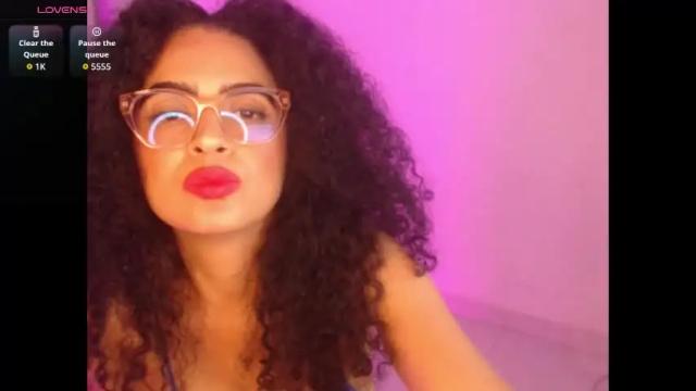 Image 7 of cataleyamiller1 Stream on Chaturbate on 2 months ago