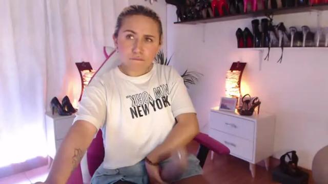 Image 7 of catalina_bruce2 Stream on Chaturbate on 12 months ago
