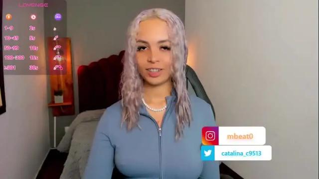 Image 3 of catalina_clark Stream on Chaturbate on 1 month ago