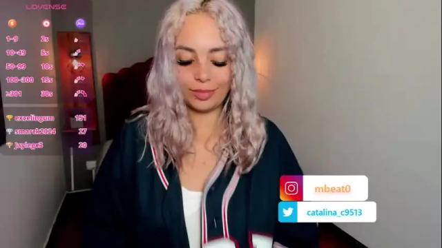 Image 10 of catalina_clark Stream on Chaturbate on 1 month ago