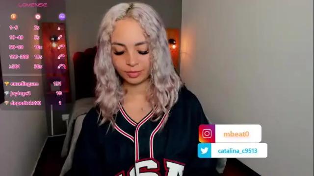 Image 2 of catalina_clark Stream on Chaturbate on 1 month ago