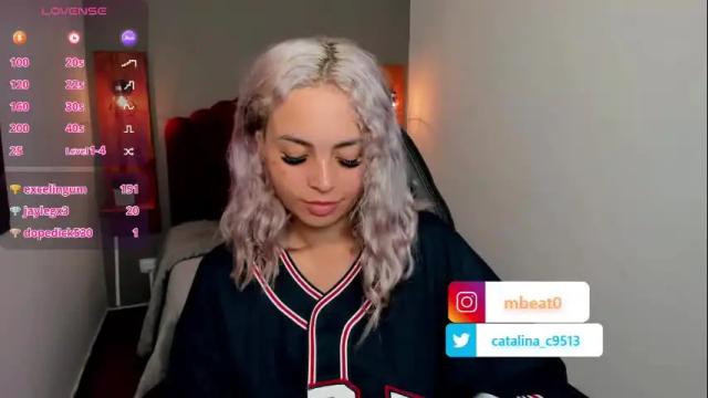 Image 3 of catalina_clark Stream on Chaturbate on 1 month ago