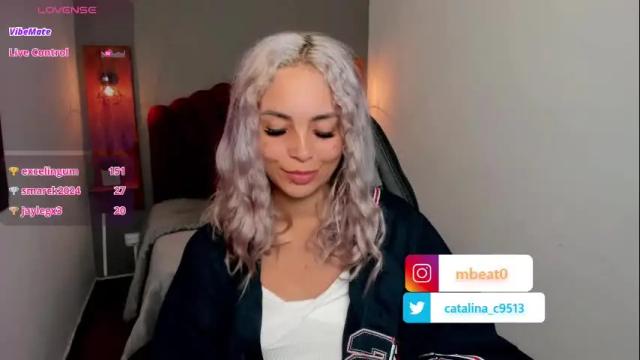Image 6 of catalina_clark Stream on Chaturbate on 1 month ago