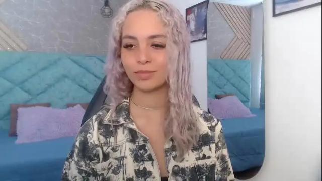Image 11 of catalina_clark Stream on Chaturbate on 1 month ago