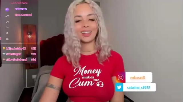 Image 12 of catalina_clark Stream on Chaturbate on 1 month ago