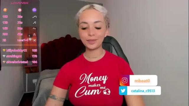Image 6 of catalina_clark Stream on Chaturbate on 1 month ago