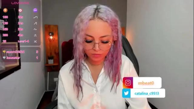 Image 7 of catalina_clark Stream on Chaturbate on 1 month ago