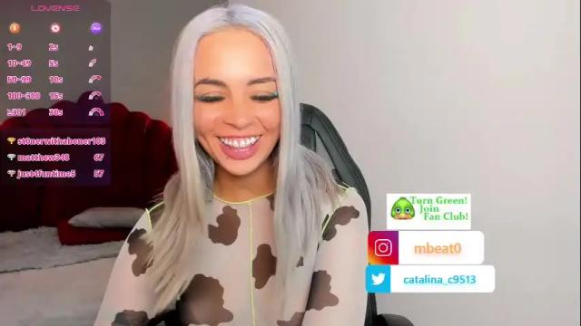 Image 11 of catalina_clark Stream on Chaturbate on 13 days ago