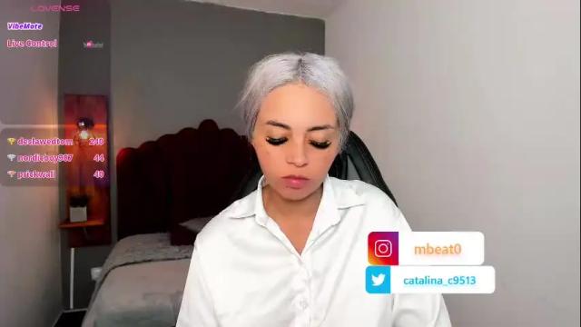 Image 11 of catalina_clark Stream on Chaturbate on 11 days ago