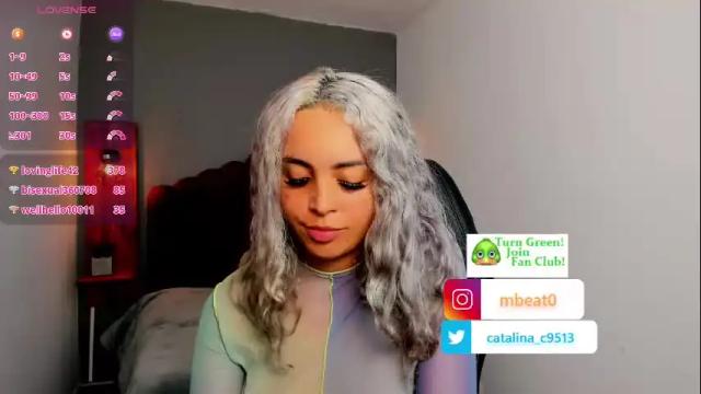 Image 10 of catalina_clark Stream on Chaturbate on 1 month ago