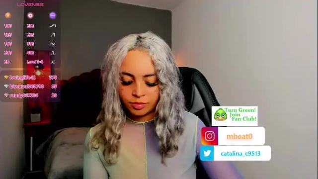 Image 3 of catalina_clark Stream on Chaturbate on 1 month ago