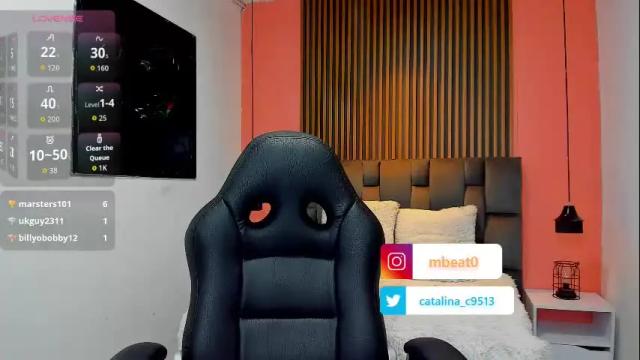 Image 12 of catalina_clark Stream on Chaturbate on 1 month ago