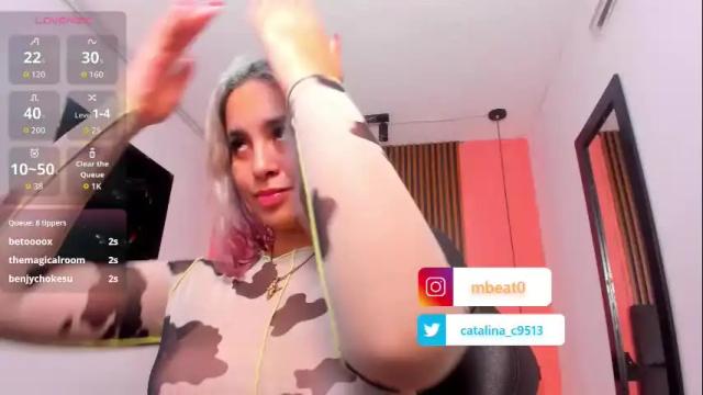 Image 12 of catalina_clark Stream on Chaturbate on 1 month ago