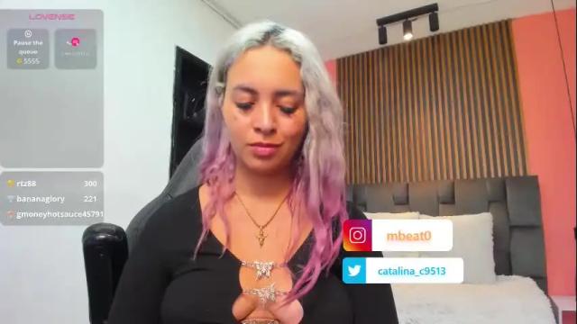 Image 4 of catalina_clark Stream on Chaturbate on 1 month ago