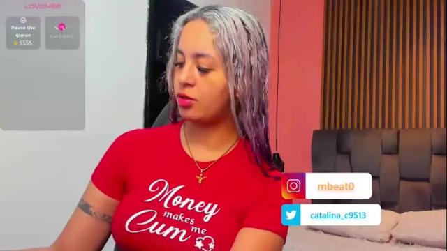 Image 2 of catalina_clark Stream on Chaturbate on 1 month ago